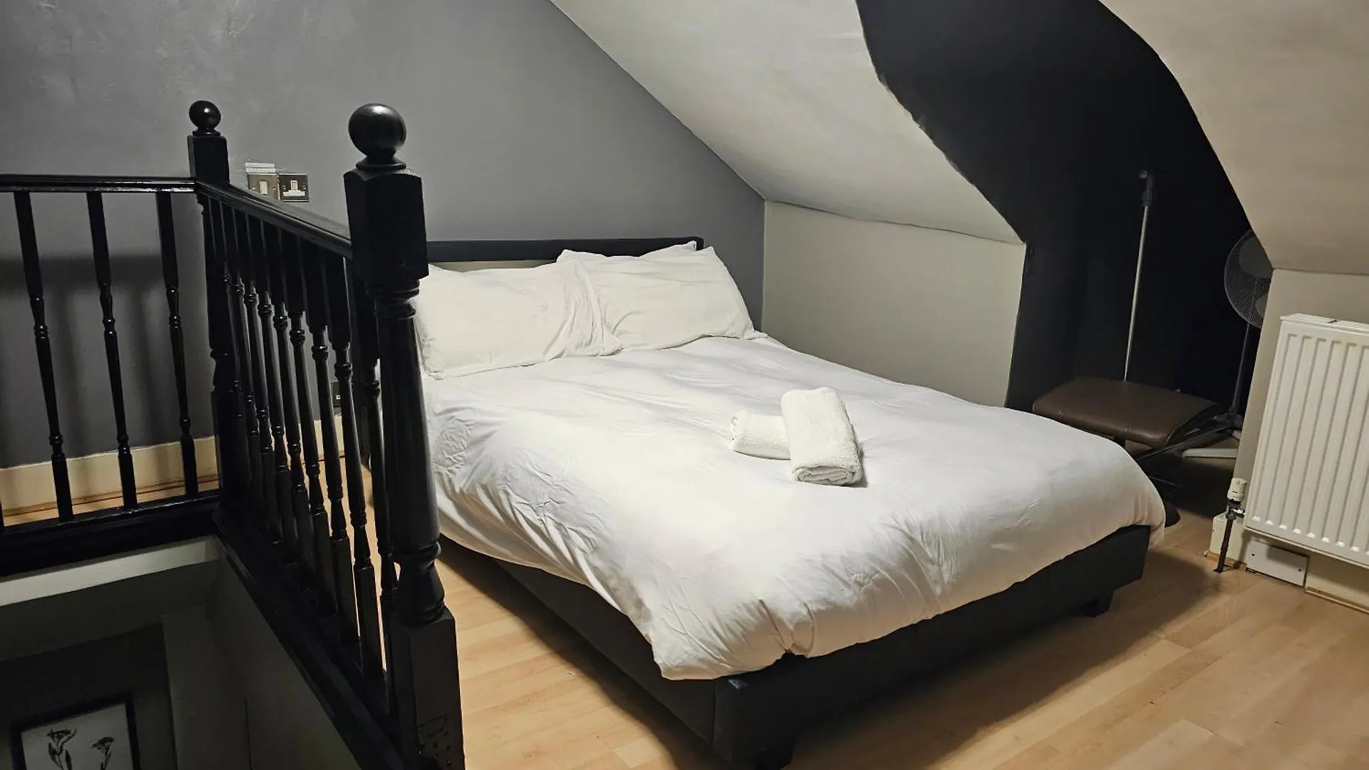 Homestay Umbrella Properties London Excel